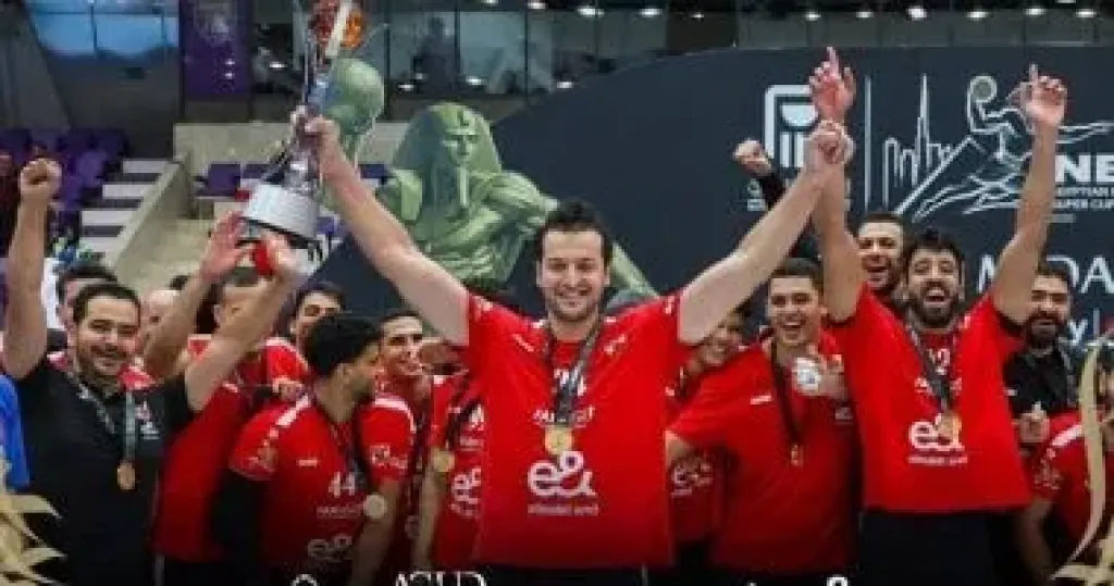 بعثة يد الأهلي تعود اليوم من الإمارات بلقب السوبر المصرى