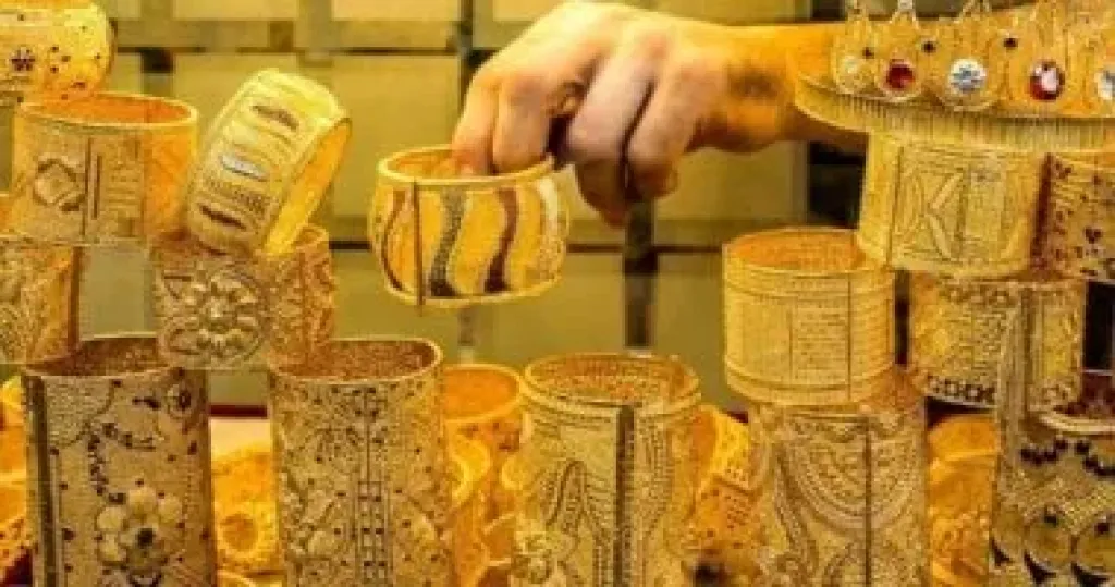 سعر الذهب اليوم السبت 15 نوفمبر 2025