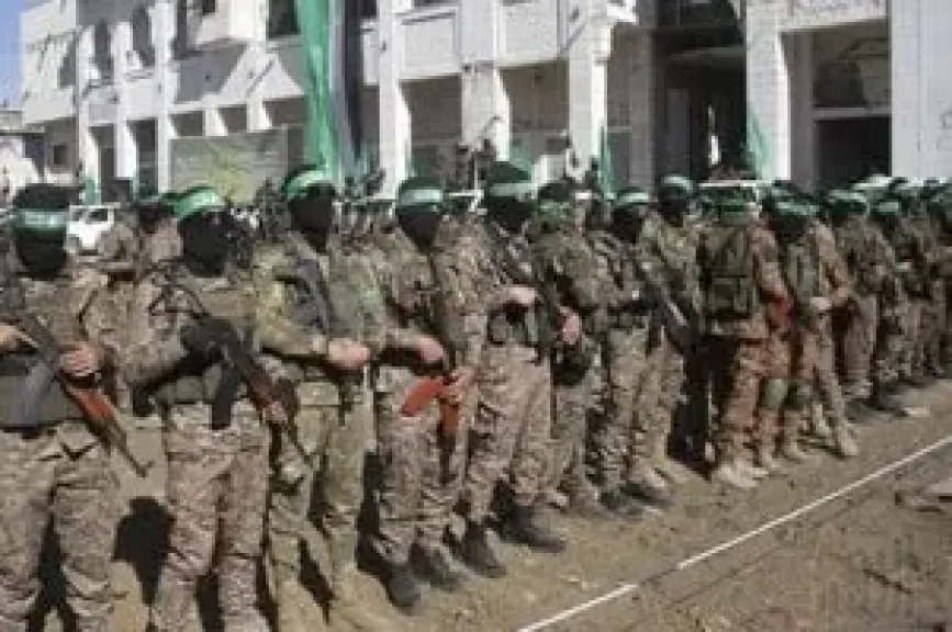 إعلام عبرى: ترحيل مقاتلى حماس إلى دولة ثالثة حل محتمل