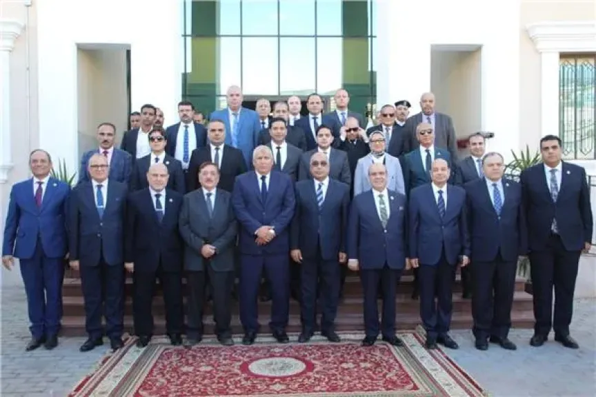 وزير العدل ومحافظ الوادي الجديد يفتتحان مجمع محاكم الخارجة بمجمع المصالح الحكومية