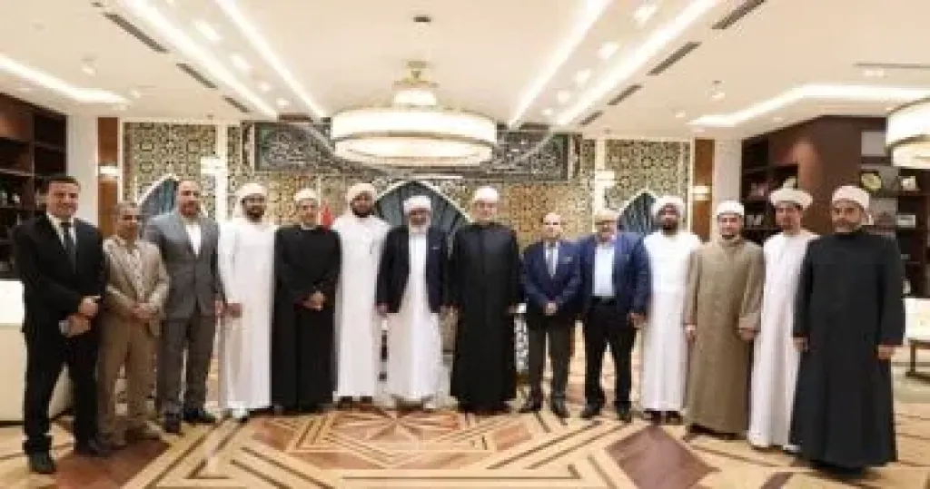 المفتي يستقبل الأمين العام لرابطة الجامعات الإسلامية