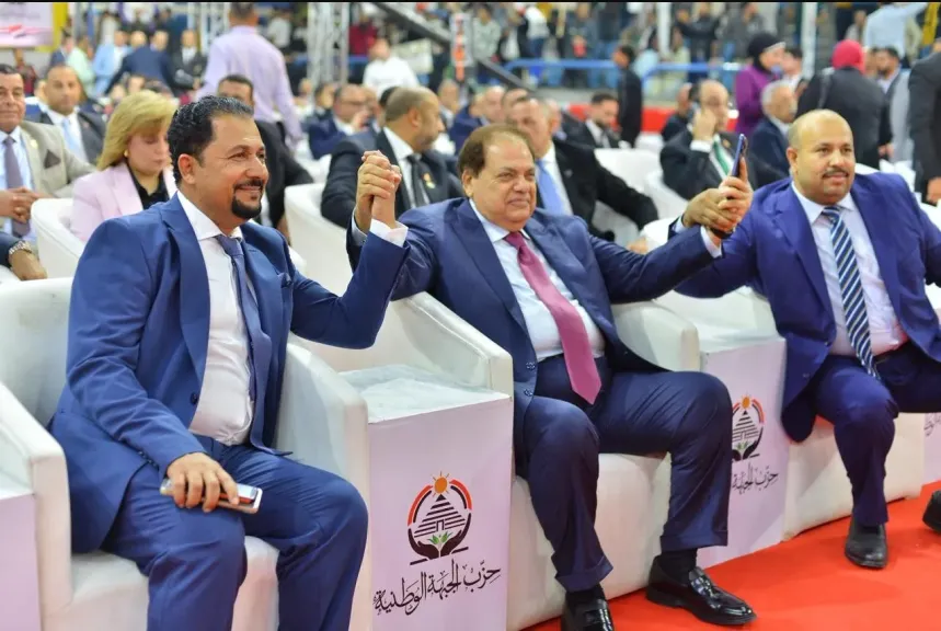 بعزف السلام الوطني.. انطلاق المؤتمر الجماهيري لـ“الجبهة الوطنية” باستاد القاهرة|صور