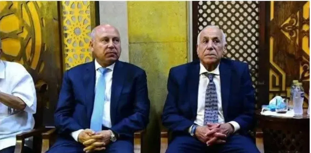 الفريق كامل الوزير يقدّم العزاء فى الكابتن محمد صبري بمسجد الحامدية الشاذلية|صور