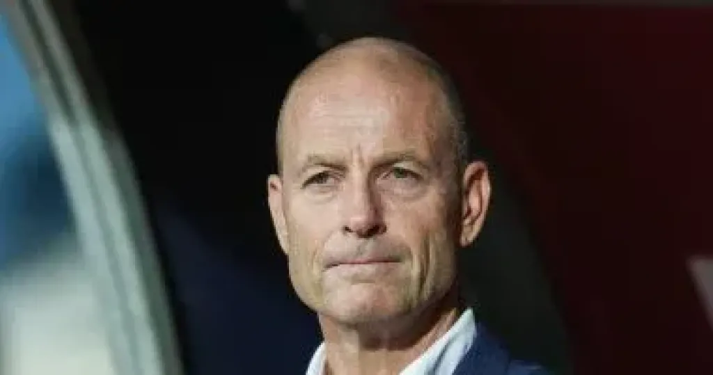 توروب يدرس خوض الأهلي مباراة ودية مع فريق الشباب