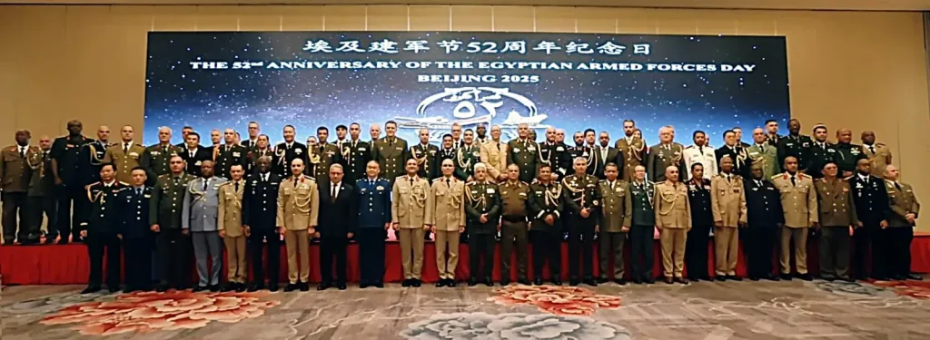 مكاتب الدفاع المصرى بالخارج تحتفل بالذكرى الثانية والخمسين لإنتصارات أكتوبر المجيده.. صور