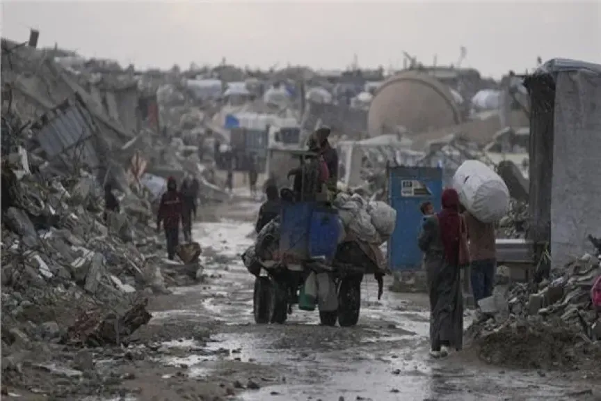 يديرها إسرائيلي إستوني.. جمعية غامضة أخرجت مئات الغزيين من القطاع