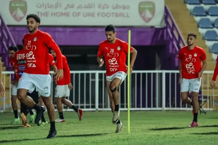 عمر مرموش وطاهر ومصطفى محمد فى هجوم منتخب مصر أمام كاب فيردي