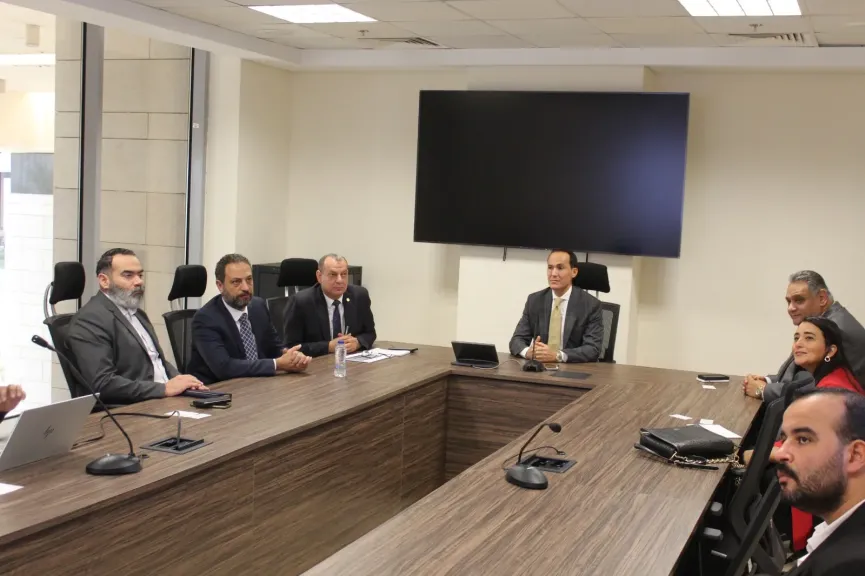 جهاز تنمية التجارة الداخلية يبحث التعاون مع هيئة الاستثمار وكارفور