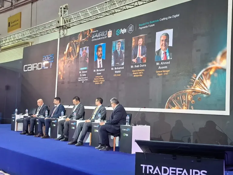 محمد عامر :المدفوعات الرقمية أصبحت توجهًا استراتيجيًا للدولة، لكن «النقد الورقي لن يختفي قريبا