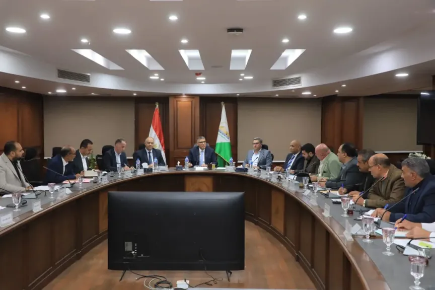 محافظة الجيزة تطلق المنظومة الجديدة لنقل المخلفات الصلبة (نواتج الهدم والبناء) إلي المقالب العمومية