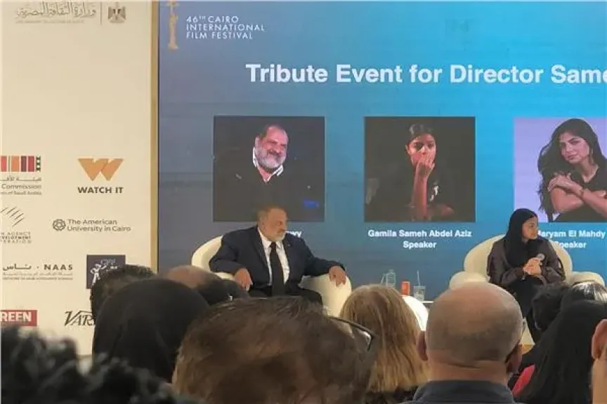 خالد الصاوي باكيا: سامح عبد العزيز حاضر بينا بتوجيهاته وإفيهاته