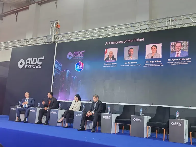 شريف فؤاد :بناء البنية الرقمية المناسبة بات شرطًا أساسيًا لتمكين الاقتصادات من الاستفادة  من الذكاء الاصطناعي.