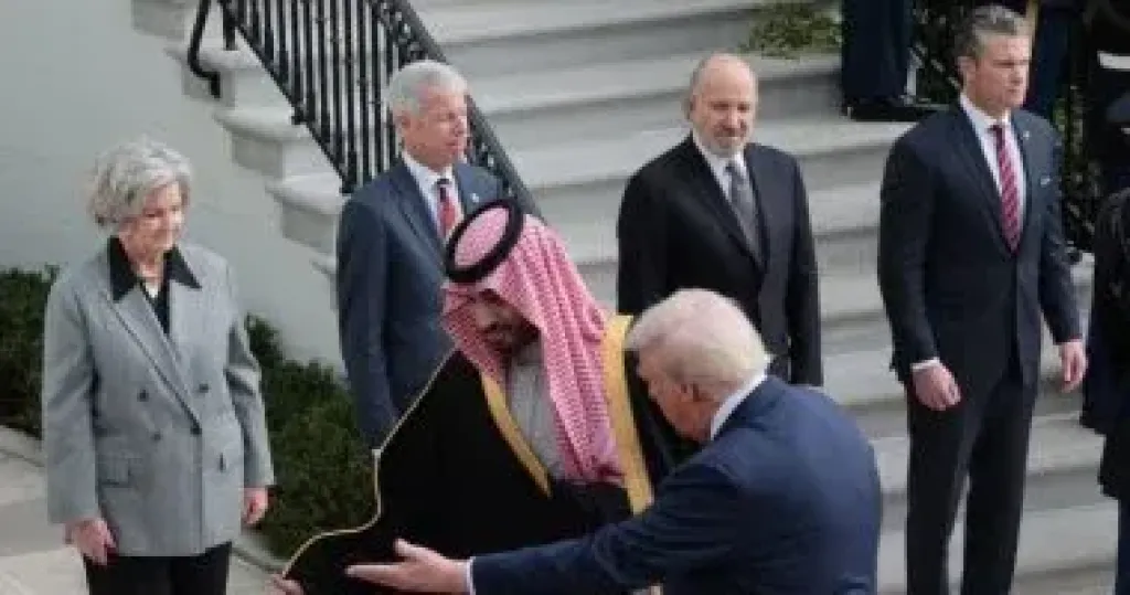ترامب في مستهل لقائه ولي العهد السعودي: فخور بجهود الأمير في مجال حقوق الإنسان