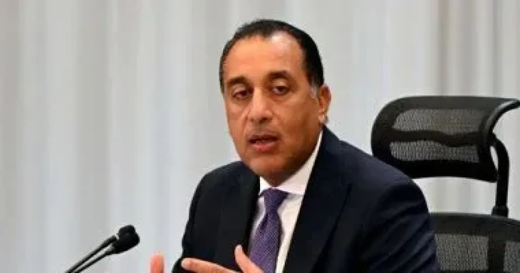 رئيس الوزراء: تسليم مضبوطات ذهبية للبنك المركزي تجسيد عملي لإرادة الدولة فى حماية المال العام