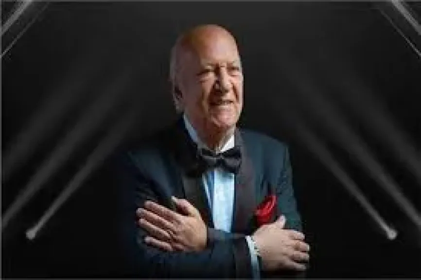 وزير الثقافة يطمئن الجمهور على صحة الموسيقار الكبير عمر خيرت