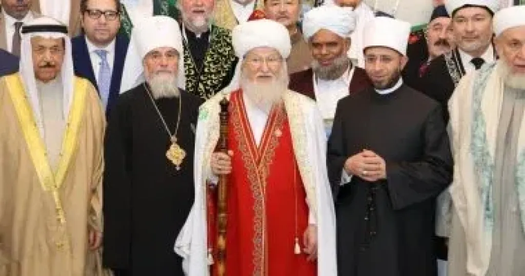 وزير الأوقاف :العمران والوطن من قيم الإسلام العليا والمشتركة بين الأديان