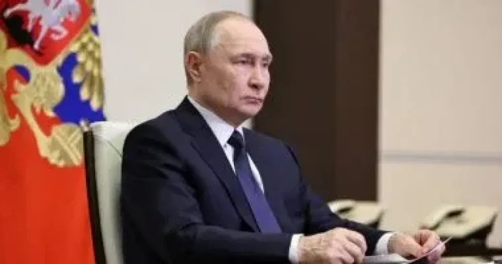 سفارة روسيا فى مصر: بوتين يشارك بالفيديو كونفرانس فى احتفال تركيب وعاء ضغط مفاعل الضبعة