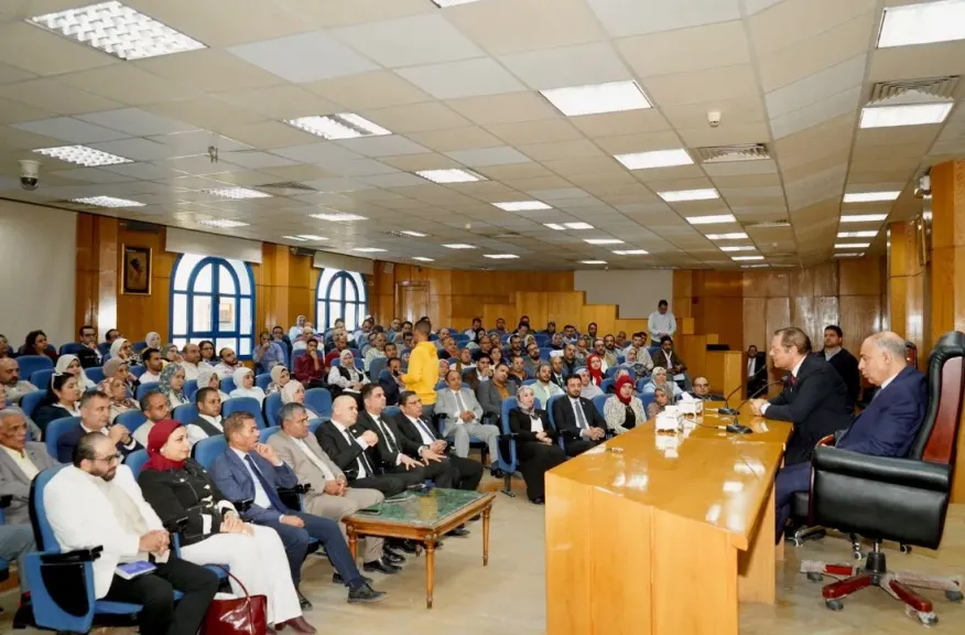 أحمد طه: المنيا نقطة انطلاق المرحلة الثانية من التأمين الصحي الشامل… والدولة تضع أبناء الصعيد في قلب مسار الإصلاح الصحي