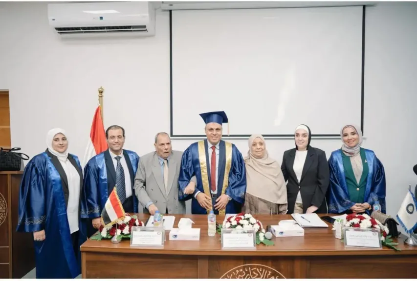 إنجاز للمصرية للاتصالات.. منح الدكتوراه لأحمد وأبو بكر عبد اللاه