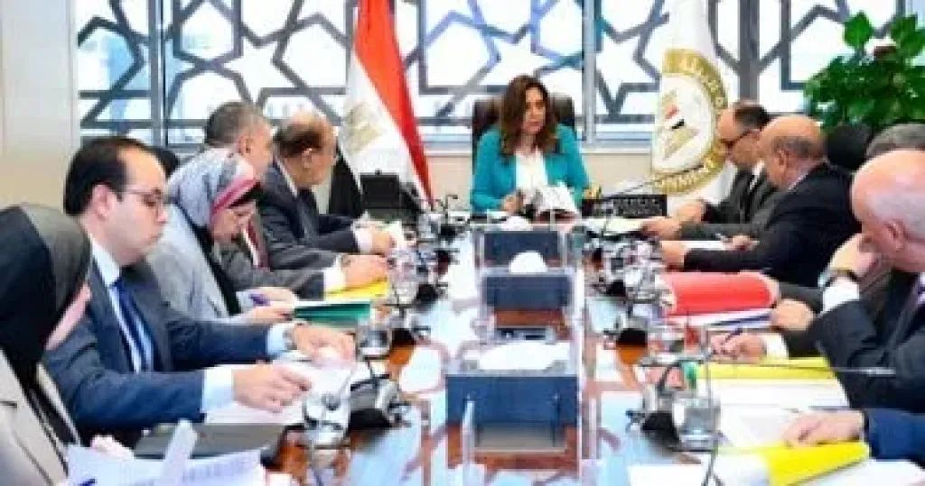 منال عوض: ضرورة تعظيم موارد صندوق حماية البيئة الذاتية