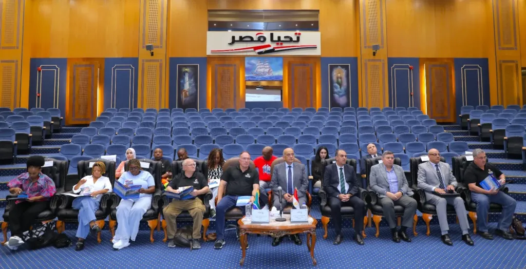 ميناء الأسكندرية تستقبل وفدا برلمانيا رفيع المستوى من جمهورية جنوب أفريقيا