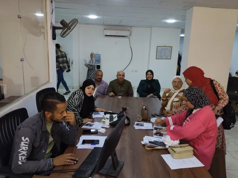 مدير العمل باسيوط بعقد ندوه استثنائيه في مجال العمل الطفل