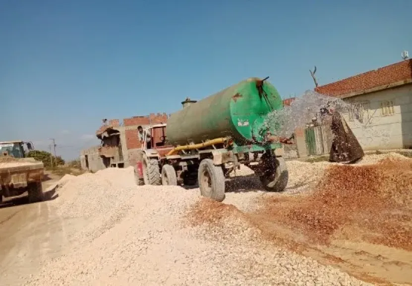 رصف طريق رياح النوسه بالمحمودية بتكلفة تتجاوز 2.5 مليون جنيه