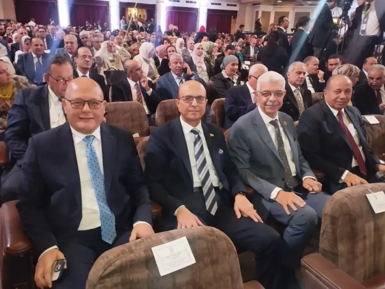 الدكتور المنشاوي يحضر لقاءً رفيع المستوى بجامعة القاهرة خلال زيارة