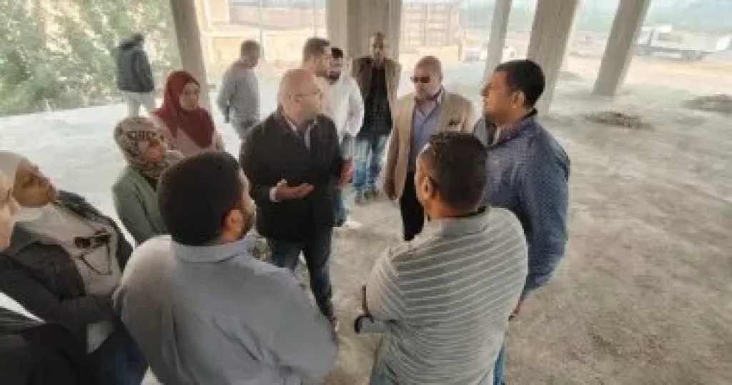 نائب محافظ الجيزة يتابع معدلات تنفيذ مبنى مجلس مدينة العياط الجديد