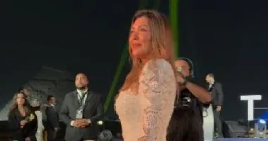 شريهان أبو الحسن تفوز بجائزة أفضل مذيعة منوعات عن برنامج ست ستات على قناة DMC