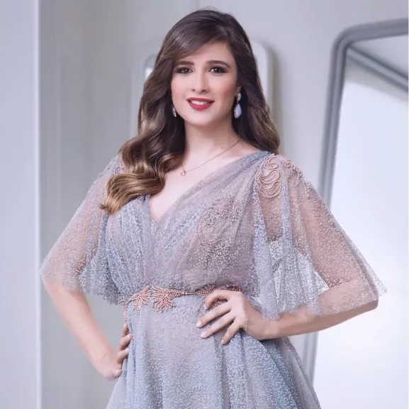 ياسمين عبد العزيز تنفى ارتباطها: لما ارتبط مش هقول