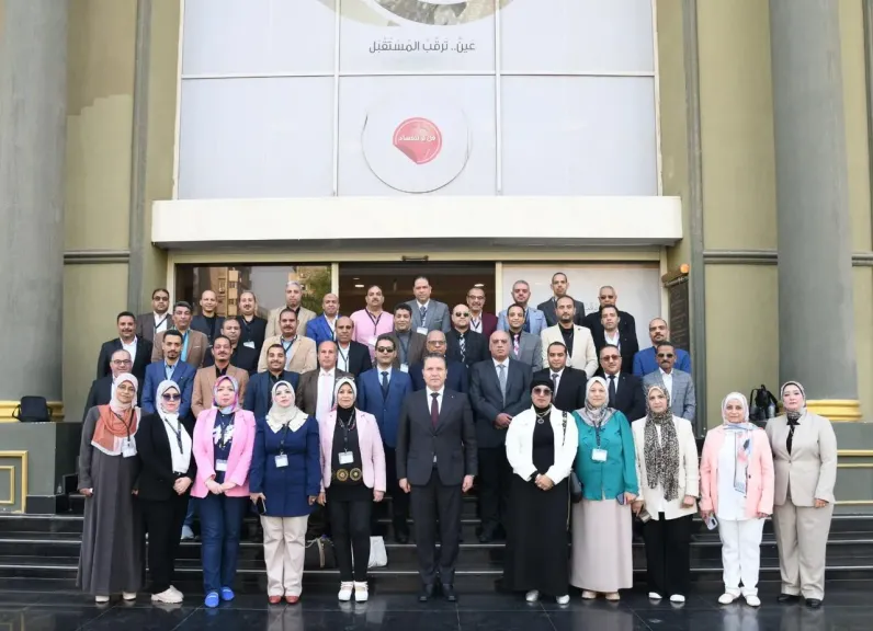 وفد من جامعة أسيوط يشارك في البرنامج التدريبي لمكافحة الفساد والحوكمة