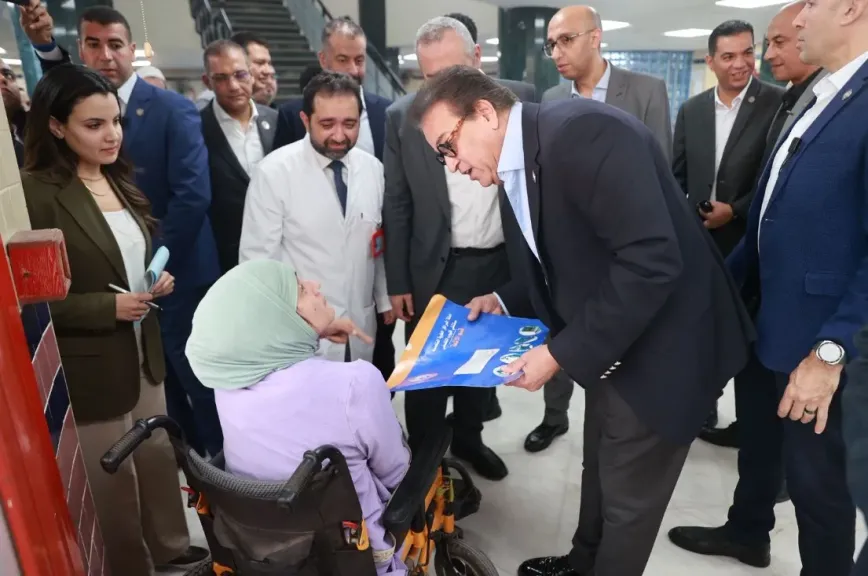 وزير الصحة يتفقد مشروع مبنى الطب الرياضي بالمعهد القومي للجهاز الحركي ويوجه بتسريع الأعمال الإنشائية|صور