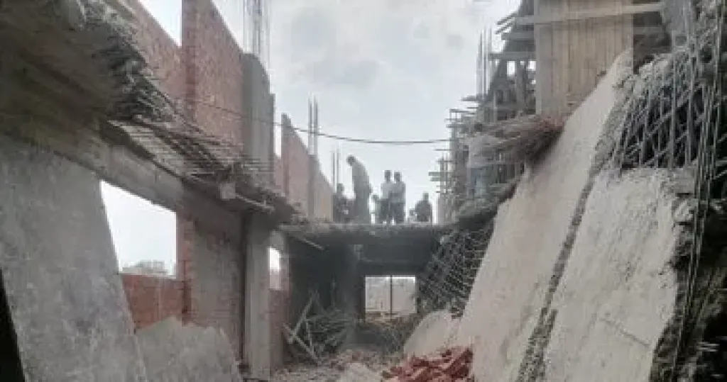 وزارة التنمية المحلية تحيل مخالفات بناء في أحياء بالقاهرة للنيابة المختصة