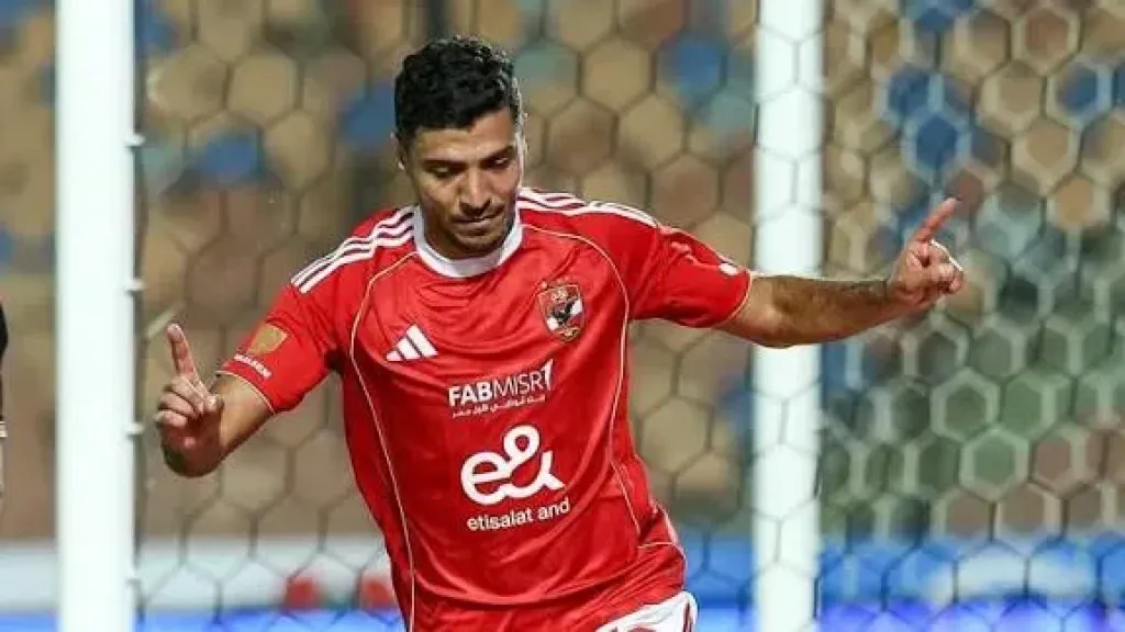 محمد شريف يسجل هدف الأهلي الثانى فى شبيبة القبائل