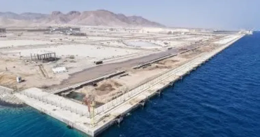 وزارة النقل تنشئ محطة متعددة الأغراض بميناء سفاجا البحري