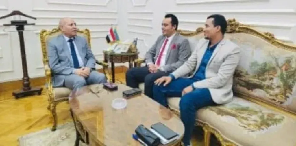 محمد السيد الشاذلى. عضو مجلس نقابة الصحفيين  محافظ القاهرة  يوافق على تخصيص مكتب لطلبات الصحفيين