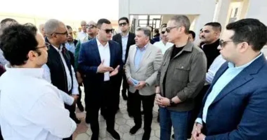 وزير الإسكان ومحافظ الفيوم يختتمان جولتهما بتفقد محطتي معالجة بيوسف الصديق