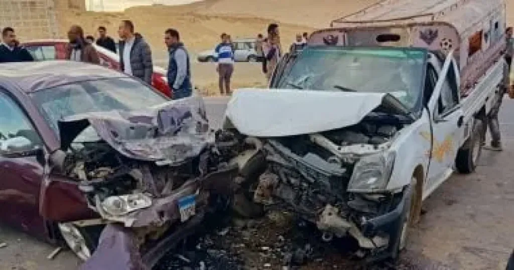مصرع شخص وإصابة آخر فى حادث تصادم على الصحراوى بالمنيا