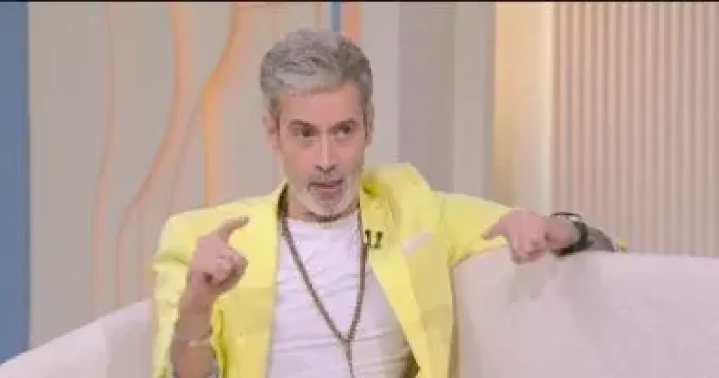 الناس بتتجوز ليه؟.. الفنان محمد سليمان يثير تساؤلات حول الزواج في ست ستات