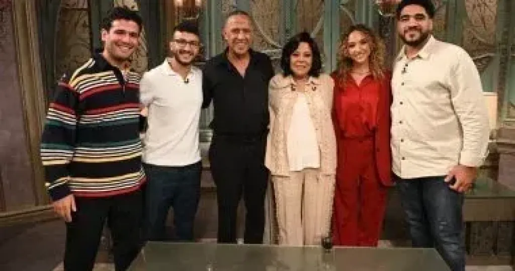 صناع مسلسل ولد وبنت وشايب فى ضيافة صاحبة السعادة على dmc اليوم