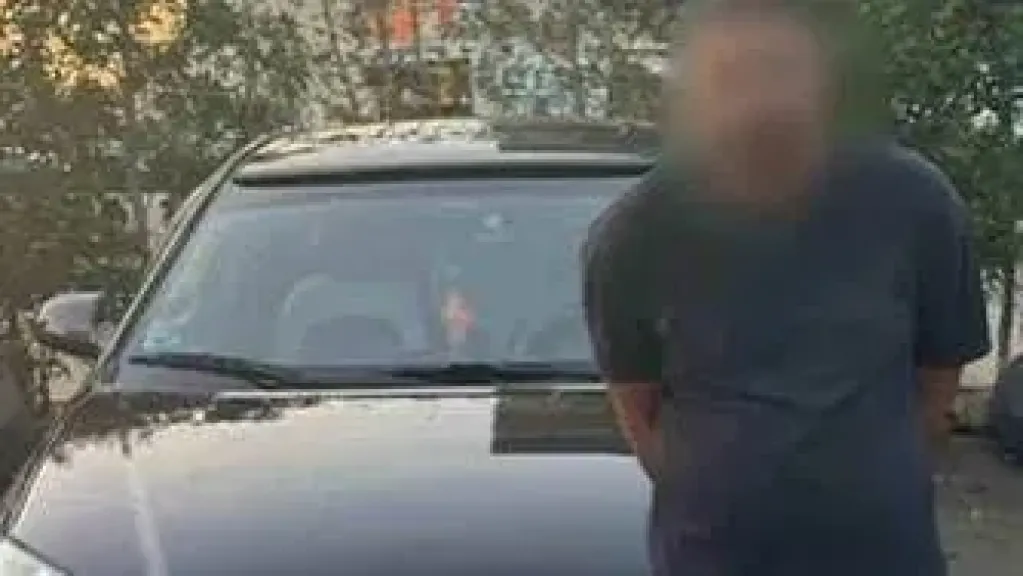 تجديد حبس سائق بتهمة التحرش بطالبة في التجمع