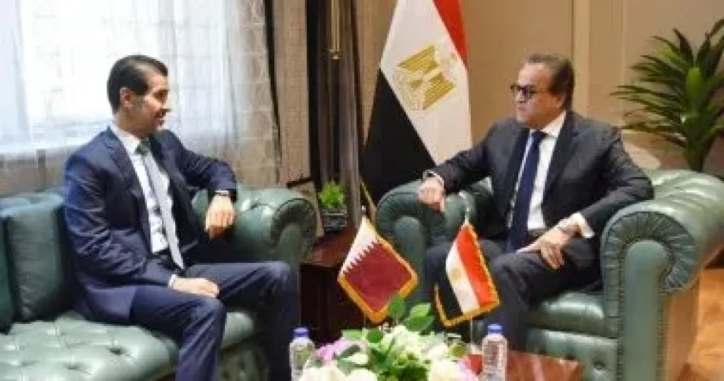 وزير الصحة يستقبل سفير قطر لبحث تعزيز التعاون الصحي المشترك