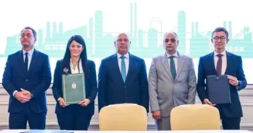 رئيس جهاز شئون البيئة: برنامج الصناعات الخضراء يسهم في رفع الإنتاجية