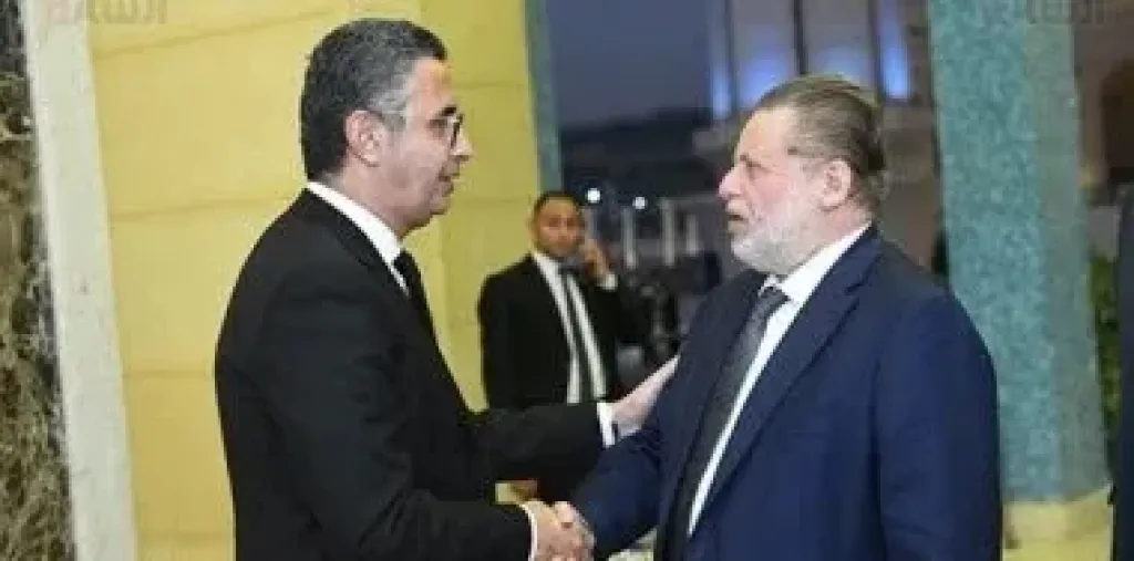 محافظ البنك المركزى ووزراء يقدمون العزاء في والدة وزير التموين