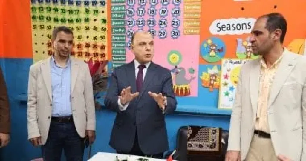 محافظ كفر الشيخ يطمئن على جاهزية لجان انتخابات مجلس النواب