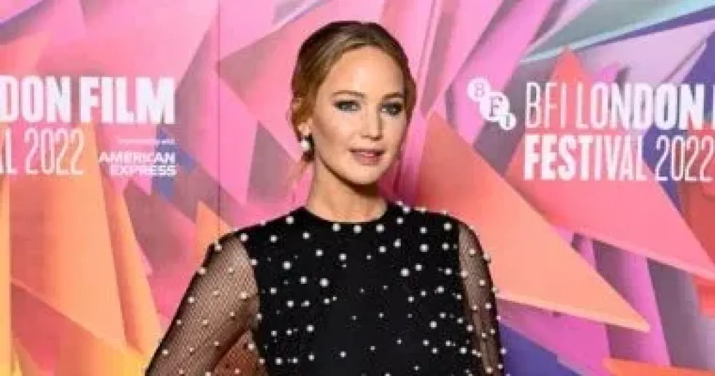 فيلم جينيفر لورانس الجديد يسلط الضوء على ذهان ما بعد الولادة.. ما هو؟