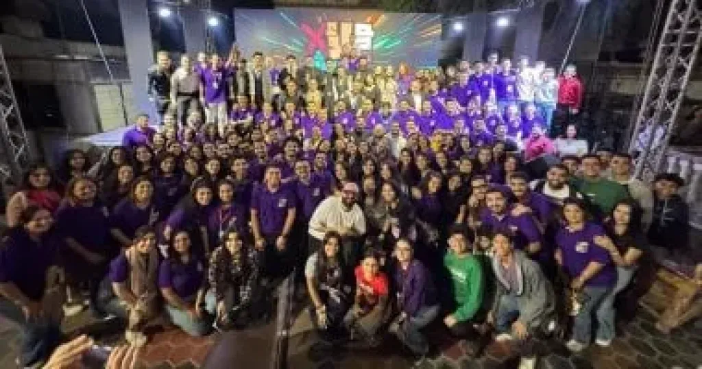 1000 شاب يشاركون فى يوم روحى بكنيسة السيدة العذراء بالزقازيق