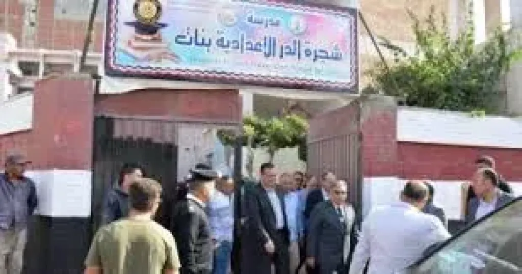 مديرو الأمن يتفقدون اللجان الانتخابية لضمان تأمين الناخبين