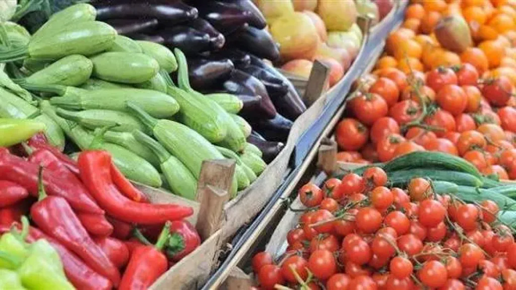 أسعار الخضار اليوم، انخفاض 7 أصناف في سوق العبور